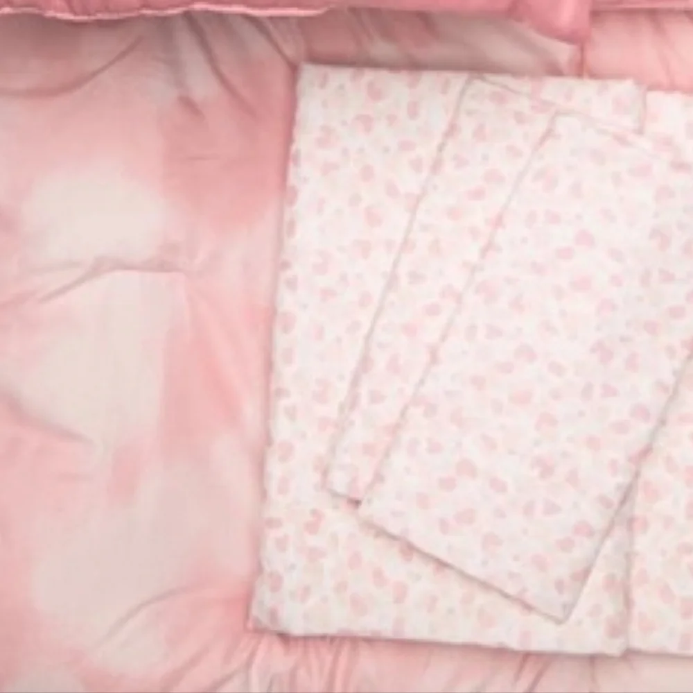 BCBG 8-PIECE BED IN A BAG SET, Queen, Calm & Collected,Pink,Retail $195.00 USD